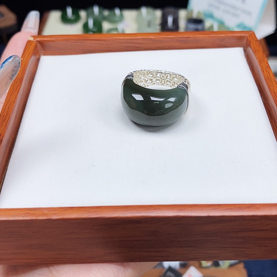 佛***莫银S925镶嵌戒圈和田玉专拍10-15圈口