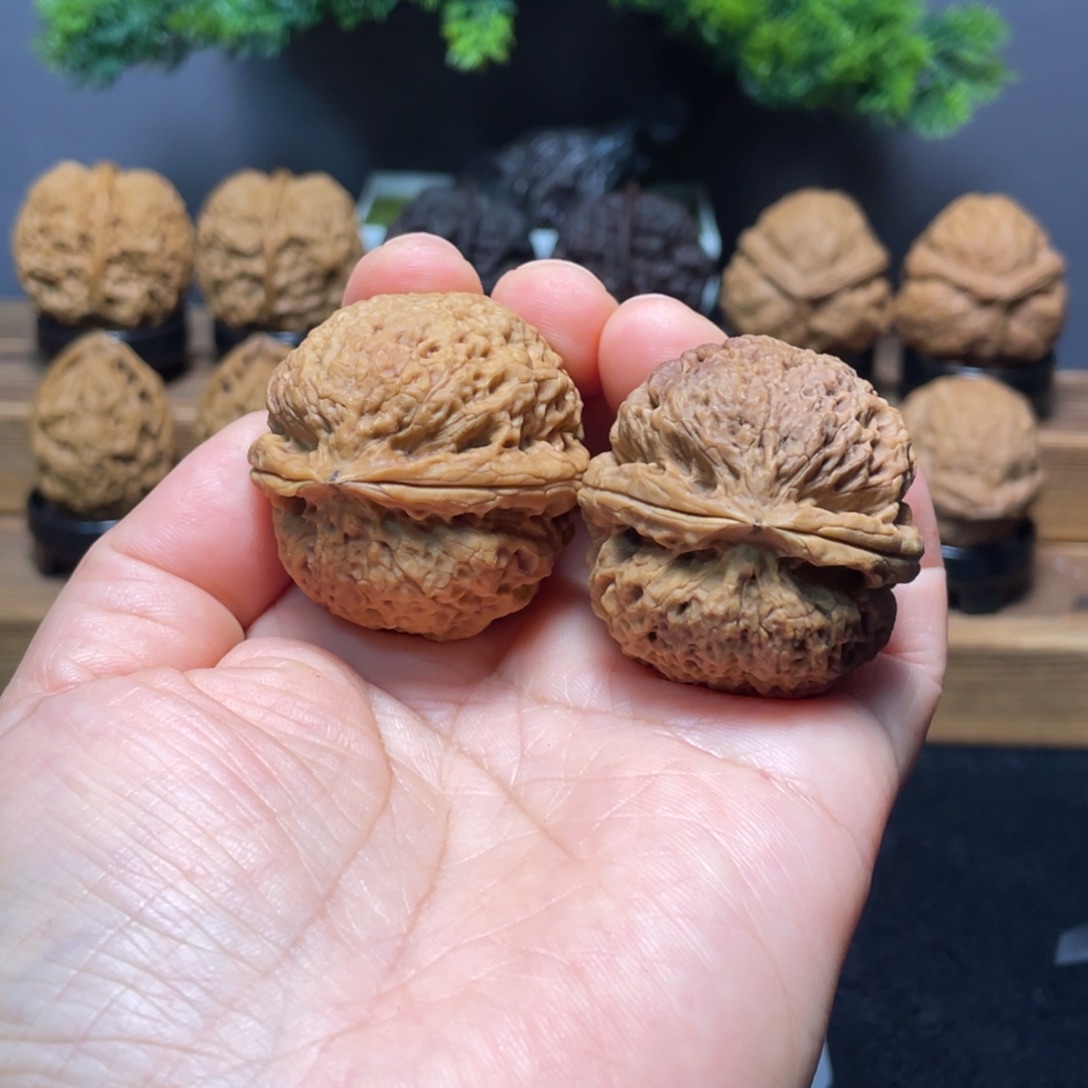 文玩核桃吊坠云南铁核桃26