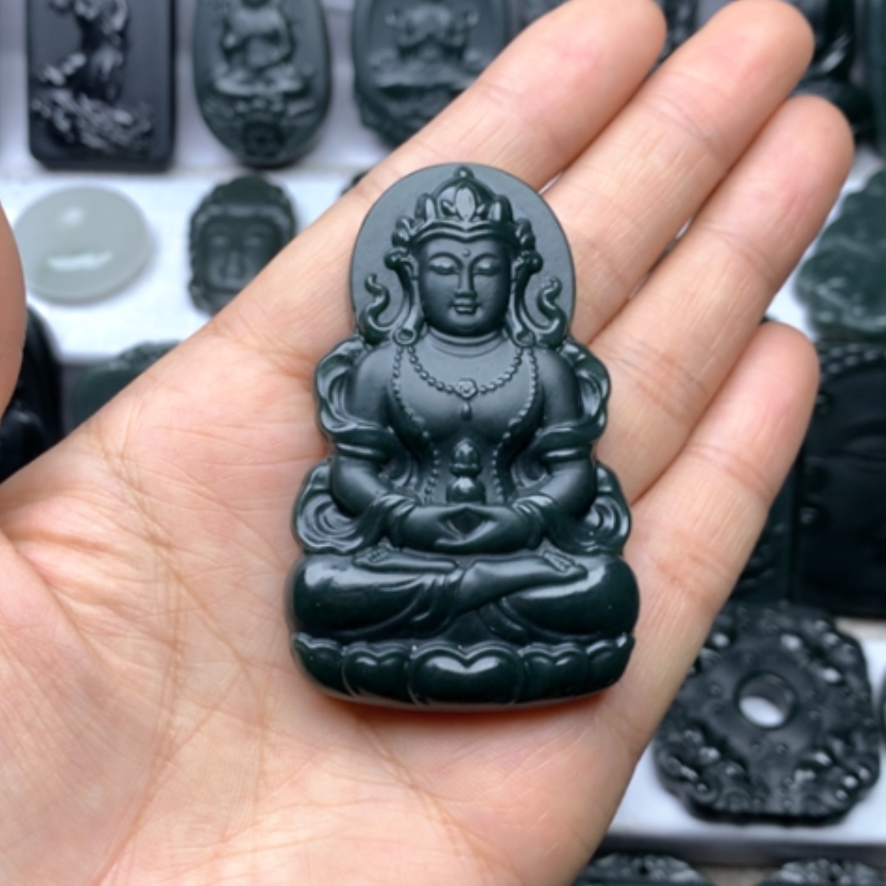 【闪购商品】和田玉颈饰未镶嵌