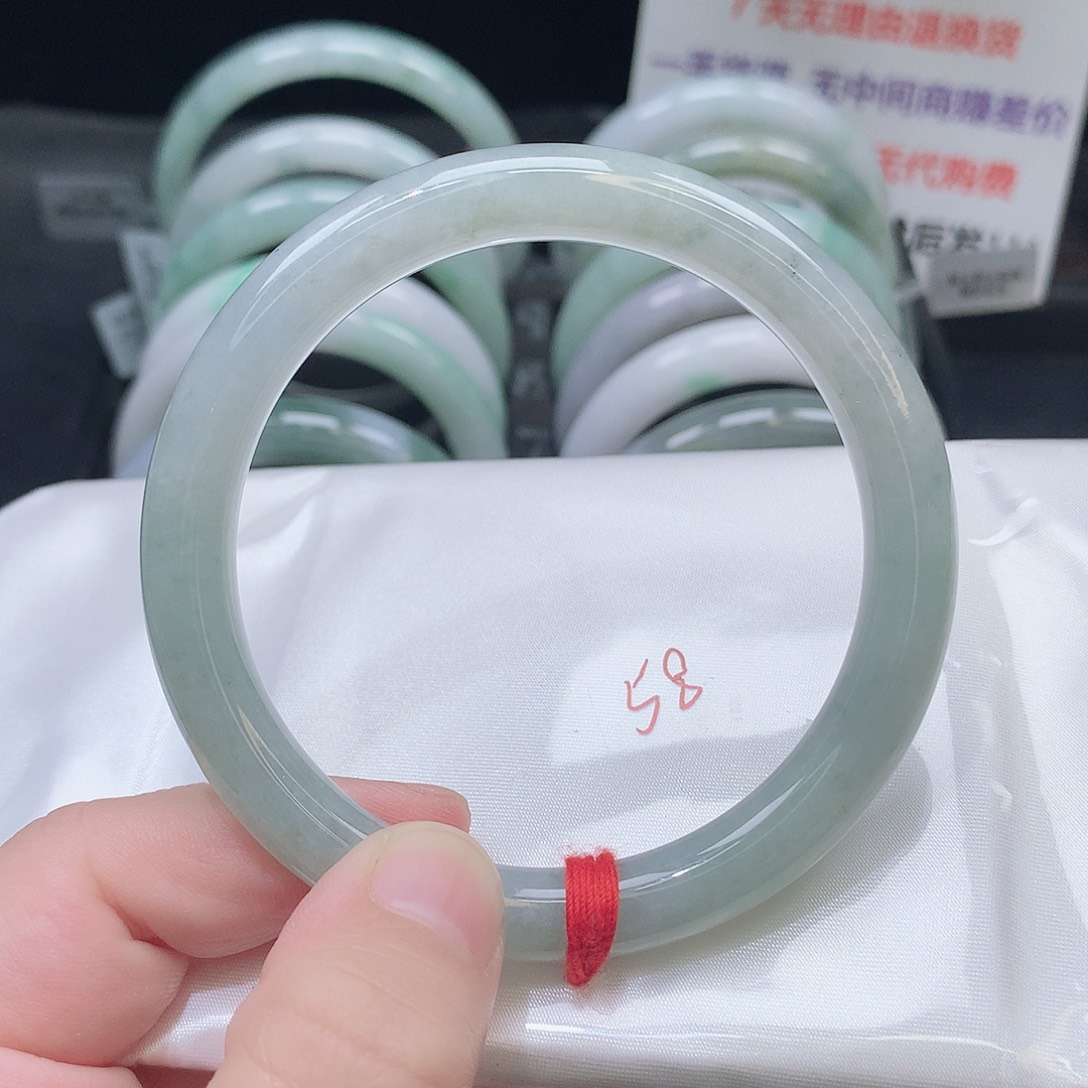 翡翠未镶嵌手镯33