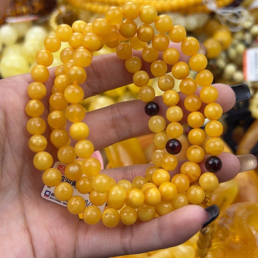 琥珀珠宝奇石未镶嵌