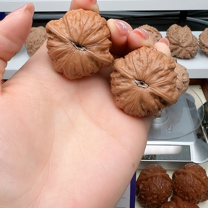 文玩核桃吊坠39全品毕业对铁锤妹妹（手工打底）