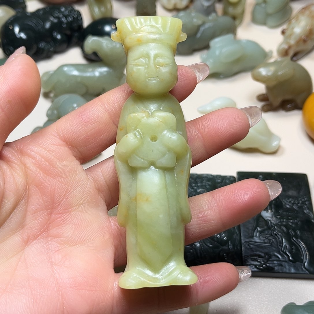 白玉菩提吊坠白玉菩提吊坠