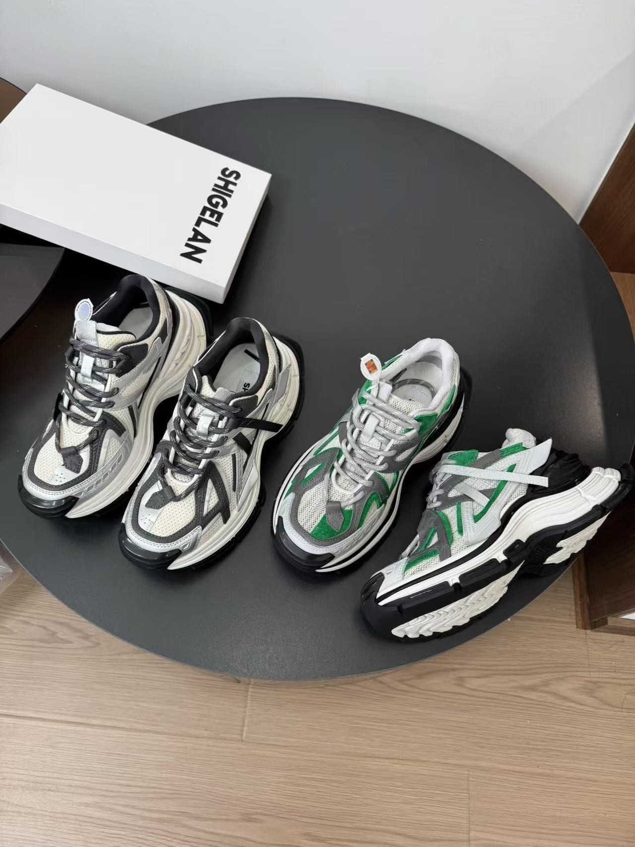 诗歌兰2025新款厚底老爹鞋女