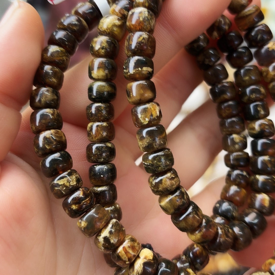 琥珀未镶嵌裸石八91583