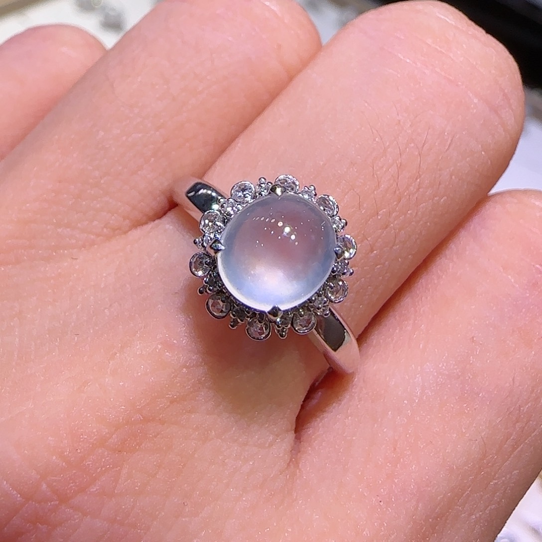 翡翠戒指18K金镶嵌戒指