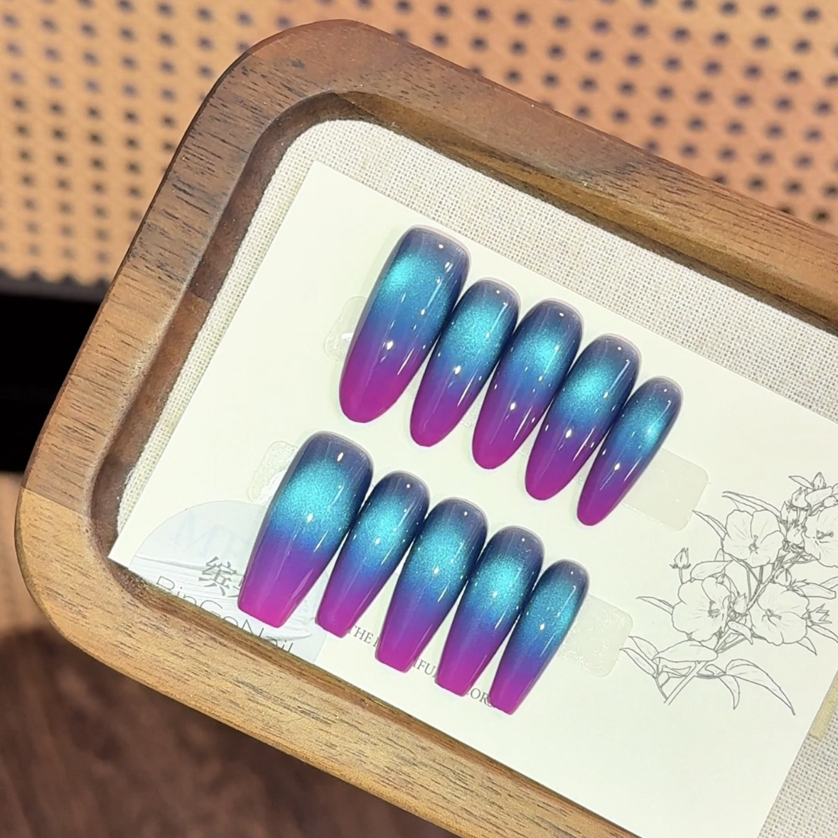 『蓝莓气球』玻璃珠猫眼显白日常通勤款夏季冰凉氛围感纯手工穿戴甲