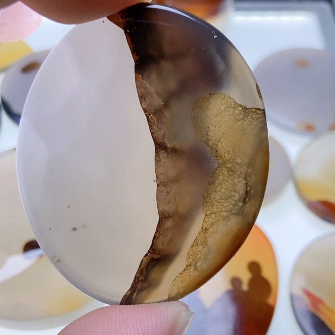 【闪购商品】玛瑙/玉髓颈饰未镶嵌黄*忠