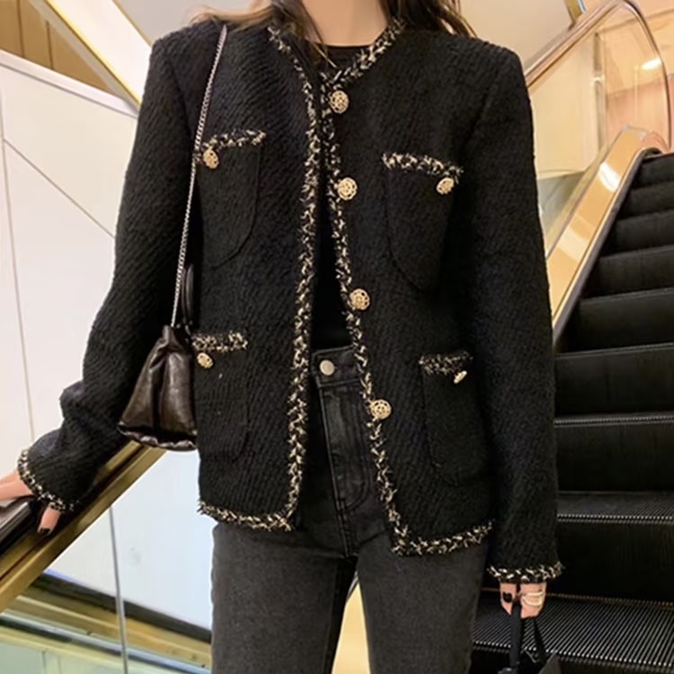 TOP【黑天鹅】显瘦加绒加厚气法式上衣小香风外套1404