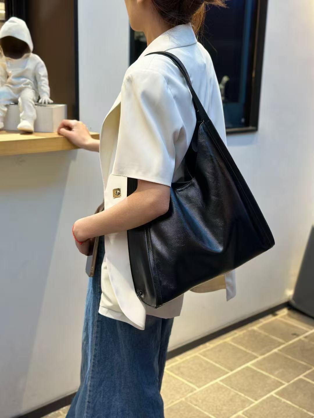 优卡原创时尚潮流休闲单女士肩包6021