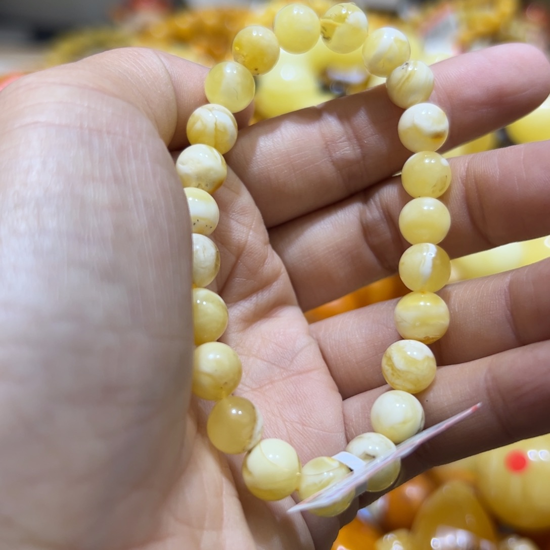 琥珀珠宝奇石未镶嵌