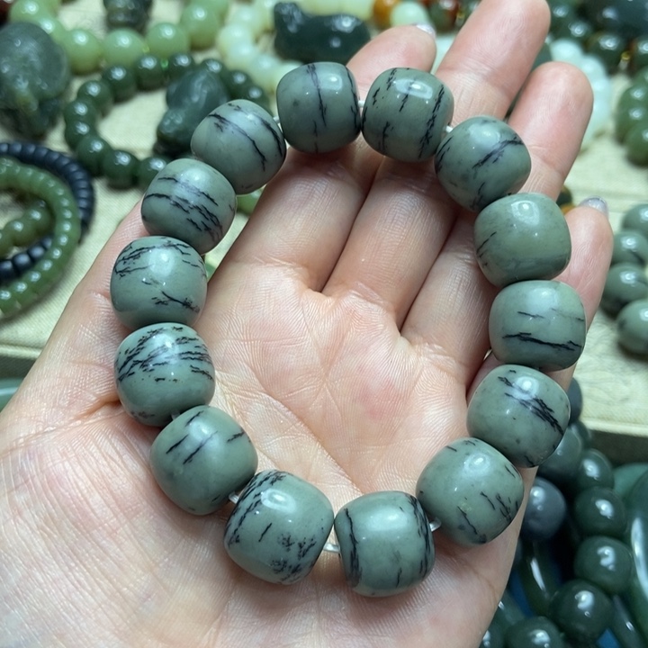 和田玉未镶嵌手链