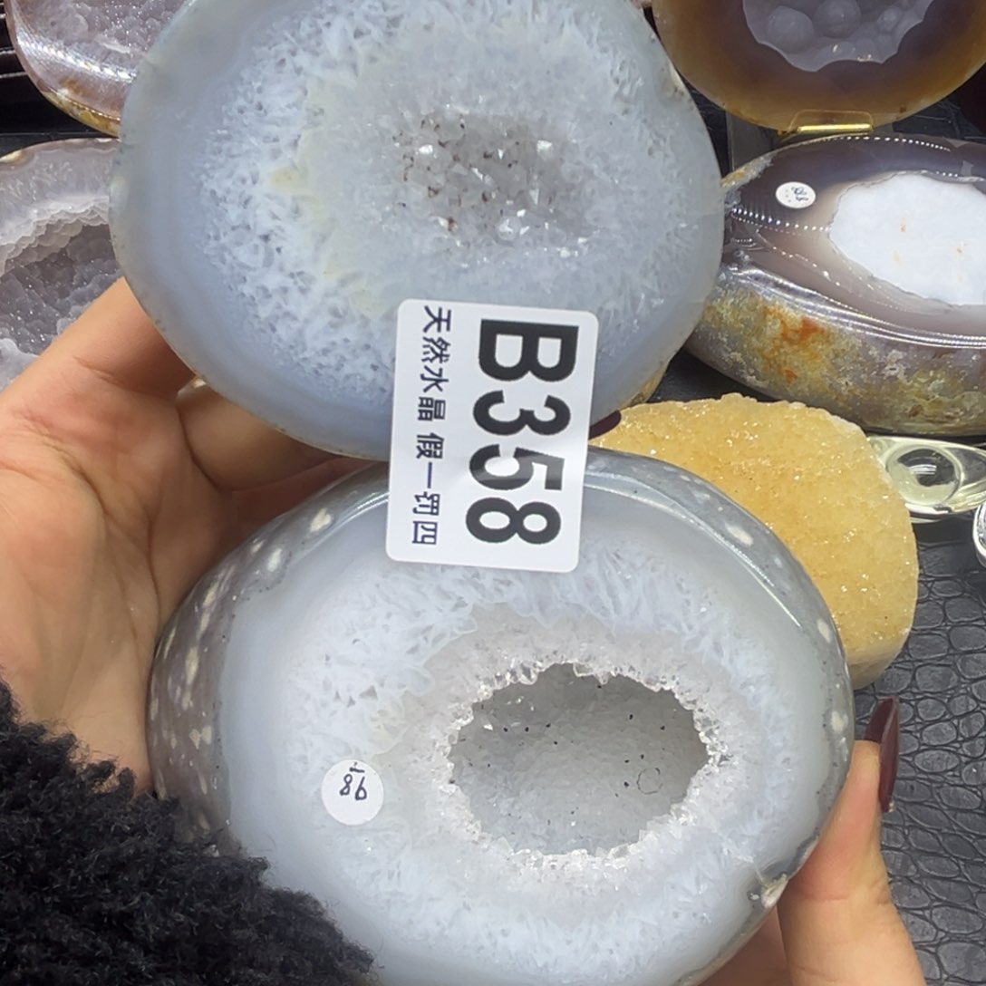 水晶大型摆件（非配饰）未镶嵌