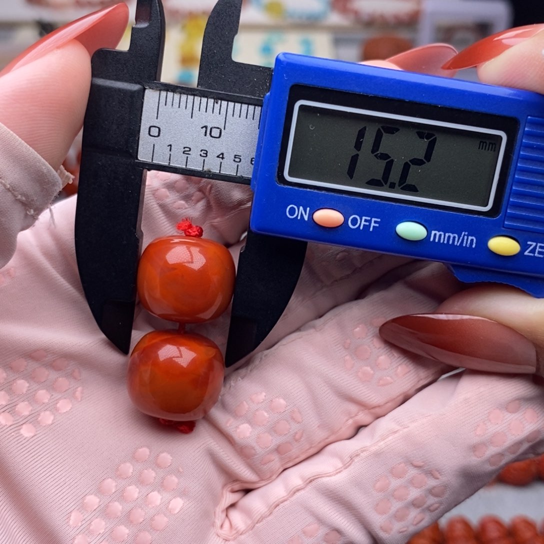 南红玛瑙配饰未镶嵌微瑕