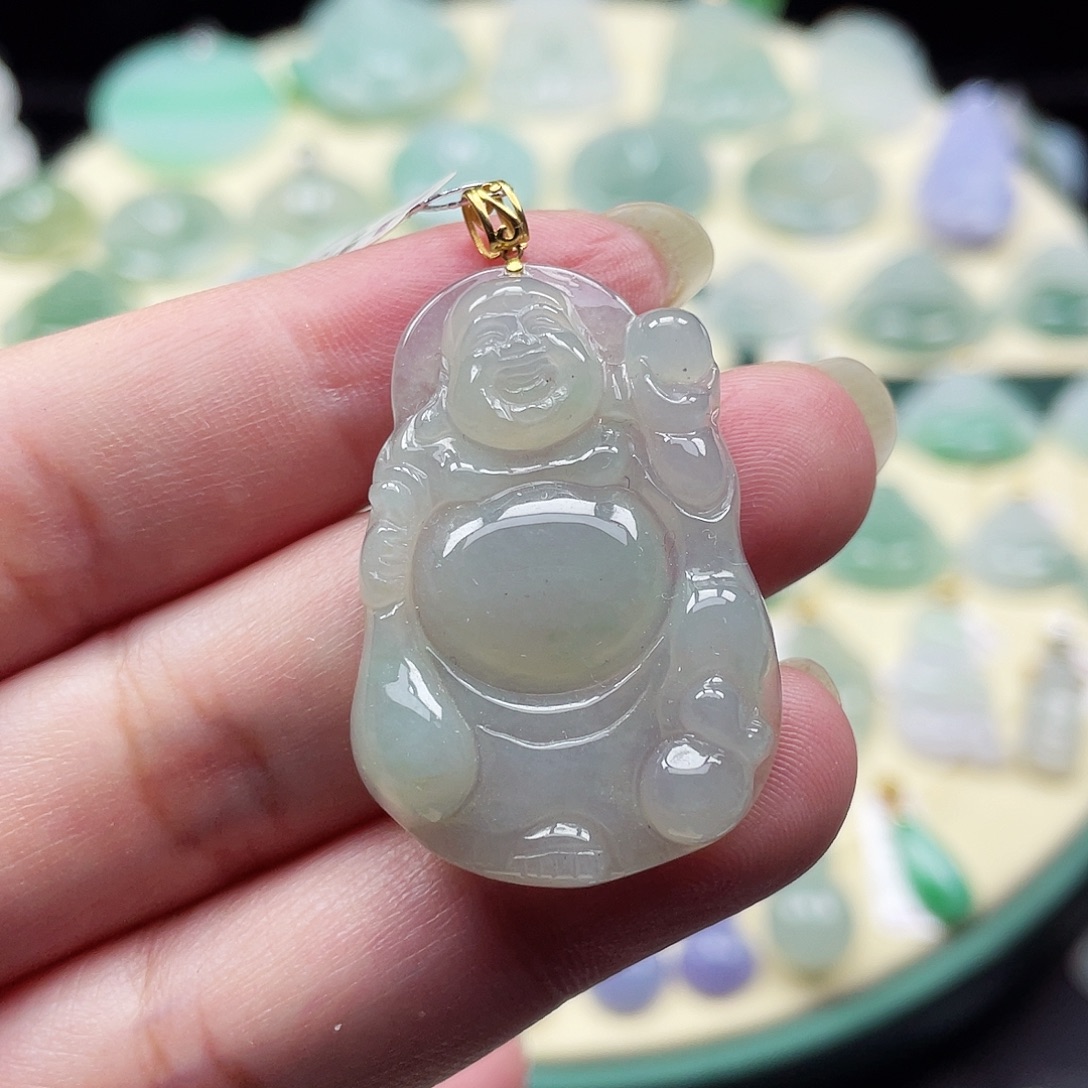 颈饰18K金镶嵌翡翠布袋佛