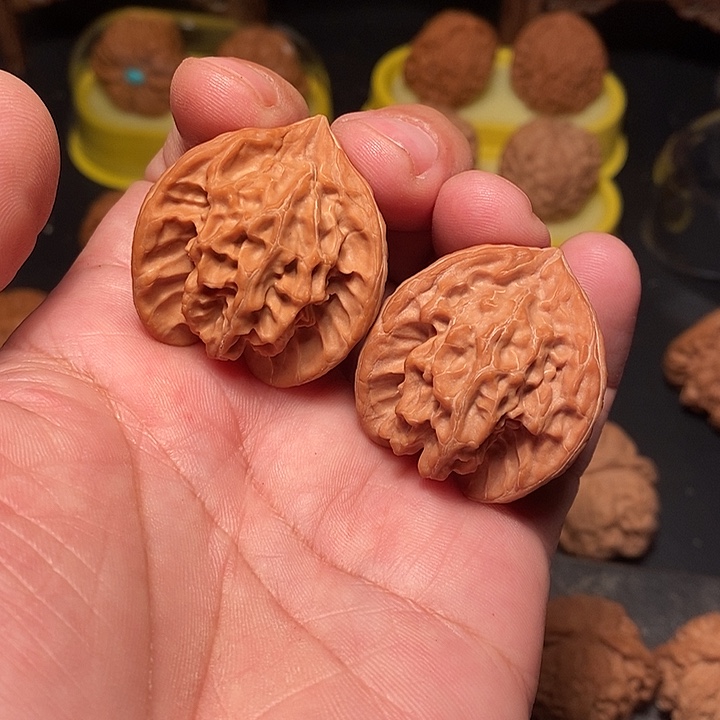 安****吊坠文玩核桃38尺，盘山三棱