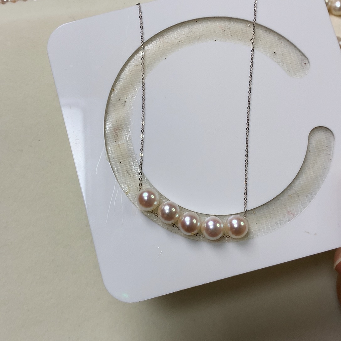 颈饰海水珍珠18K金镶嵌