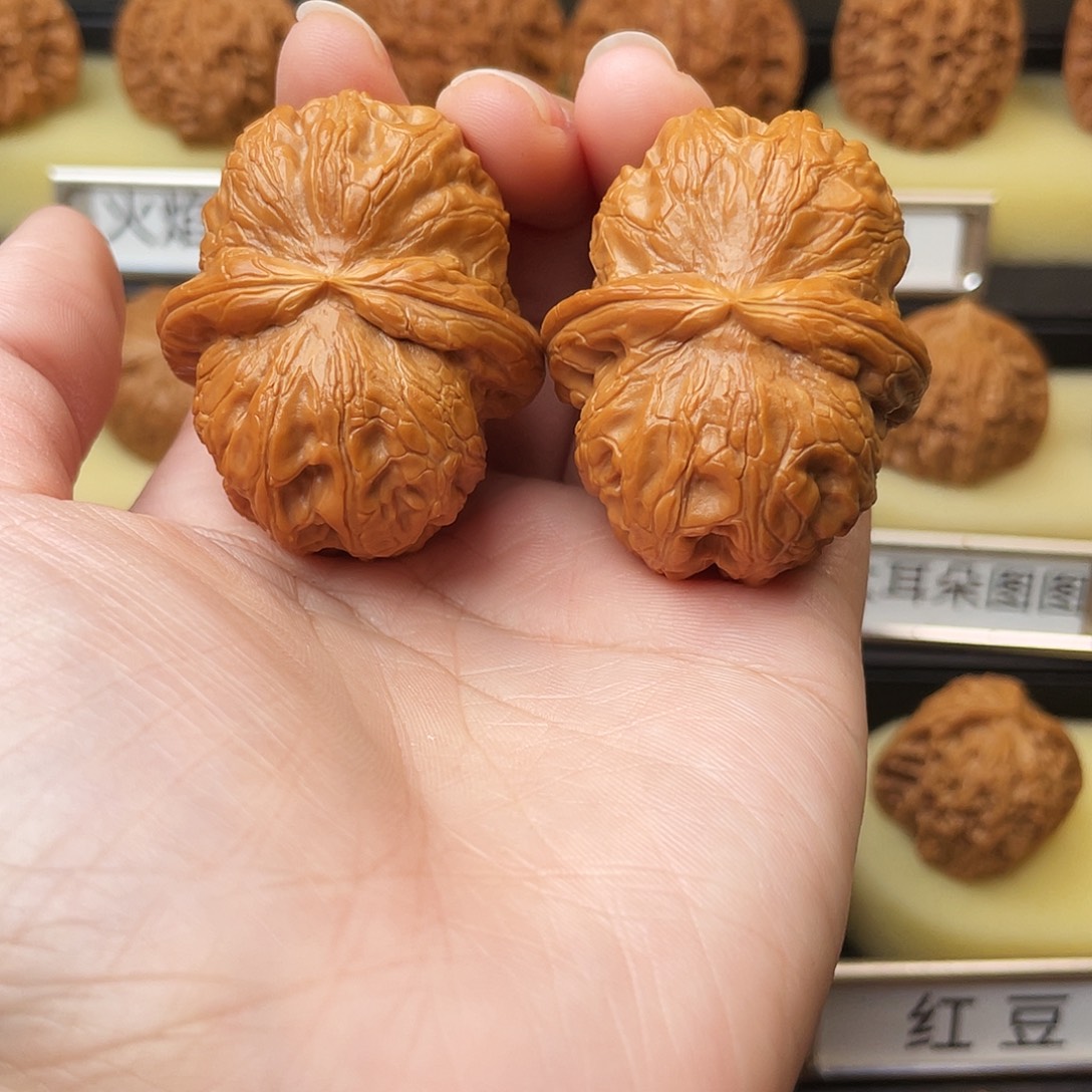 吊坠文玩核桃元宝44尺333