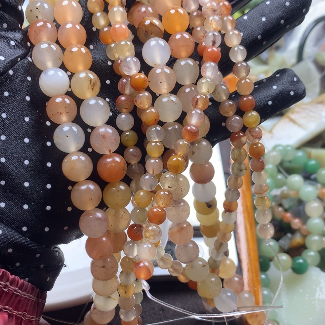 和田玉（糖玉）未镶嵌边角料?****?