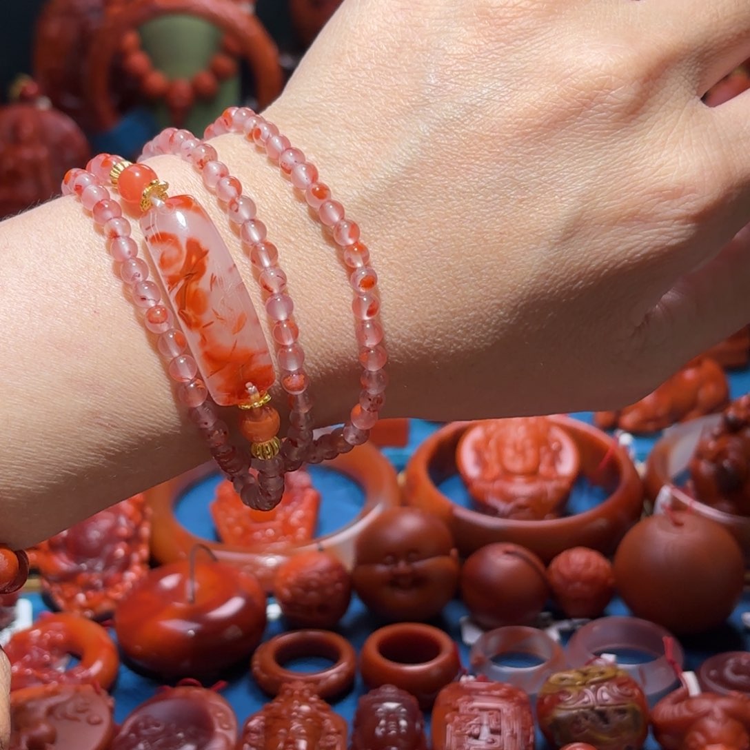 未镶嵌雕刻南红玛瑙