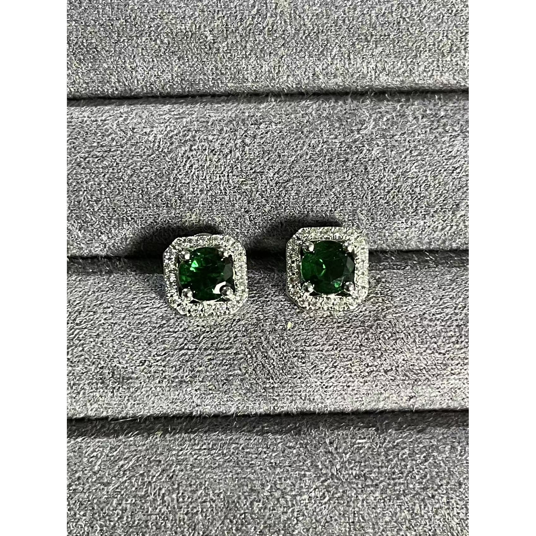 福玺甄选绿圆耳钉6839