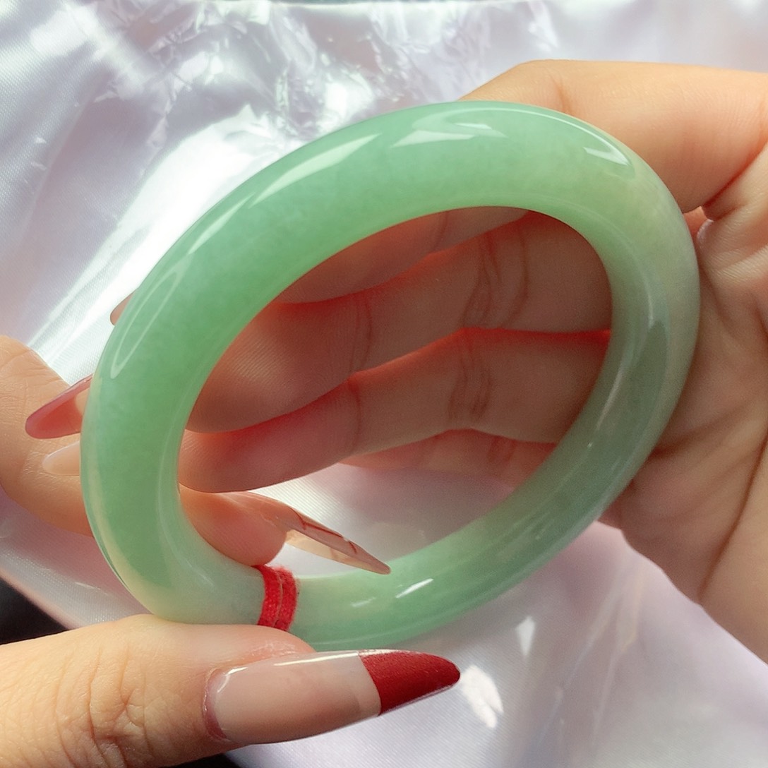 【闪购商品】翡翠手镯未镶嵌x s