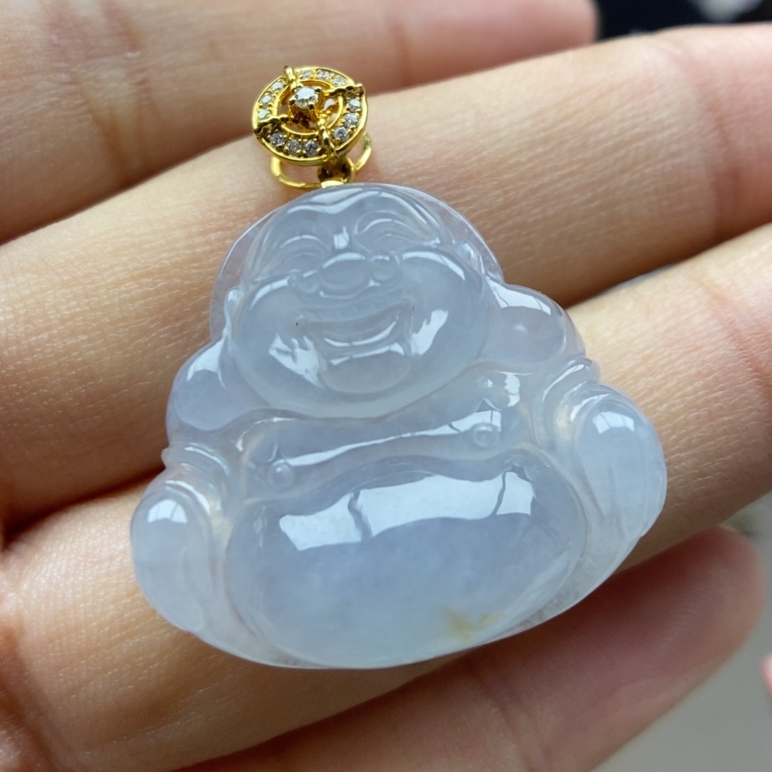 翡翠18K金镶嵌颈饰吊坠