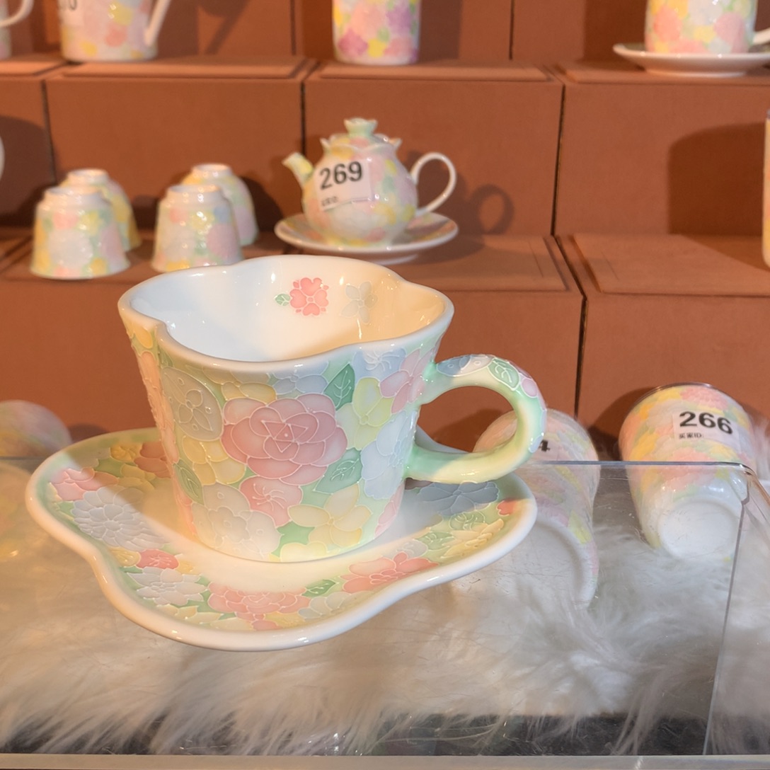 *****泥塑壶承的感觉好想睡觉我要起床