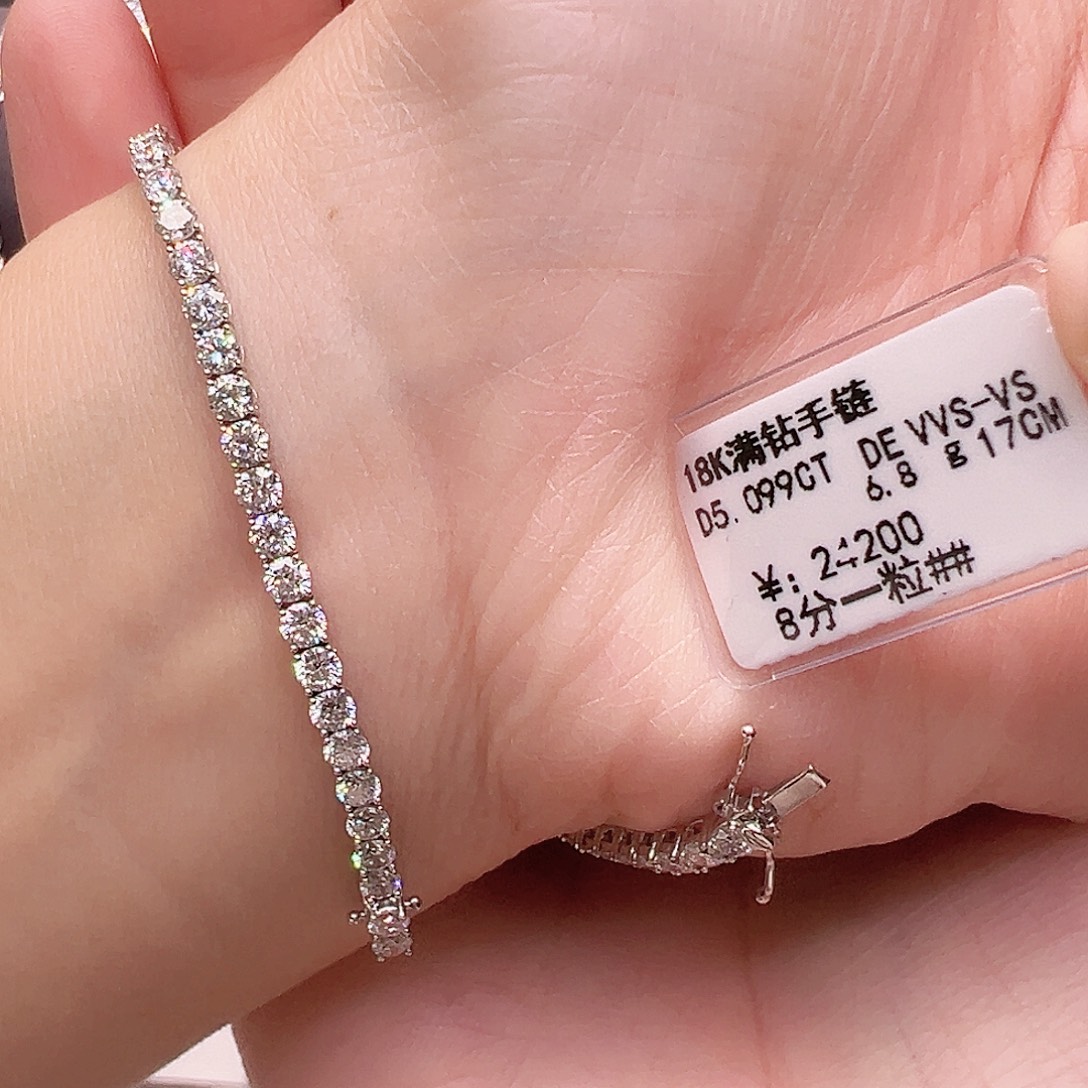 套链18K金镶嵌实验室培育钻石单颗8分，网球款手链17长，可改