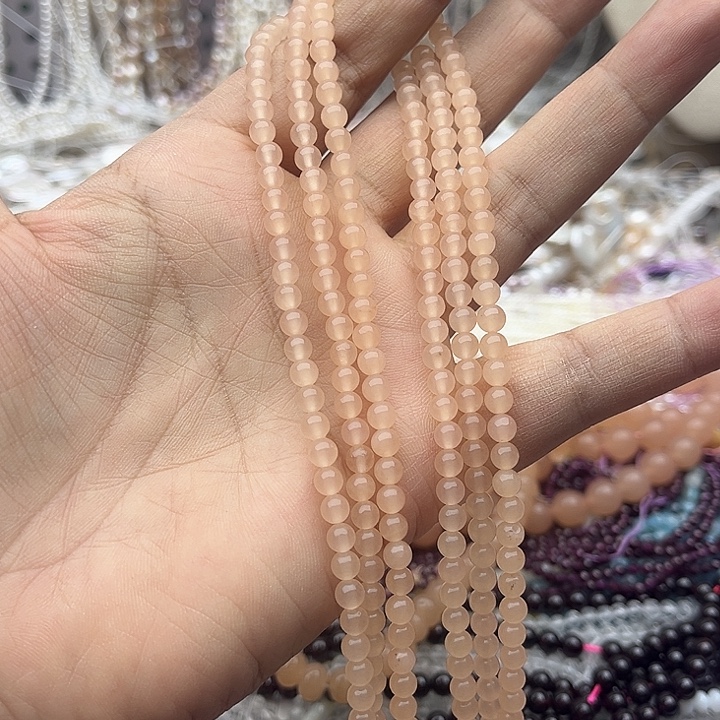 玛瑙/玉髓未镶嵌珠宝半成品一条4mm左右藕粉