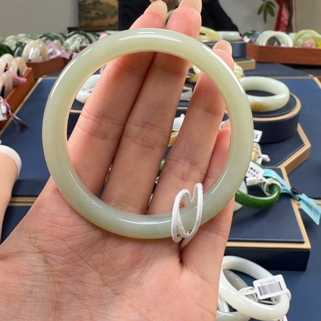 和田玉未镶嵌手镯C0084-55