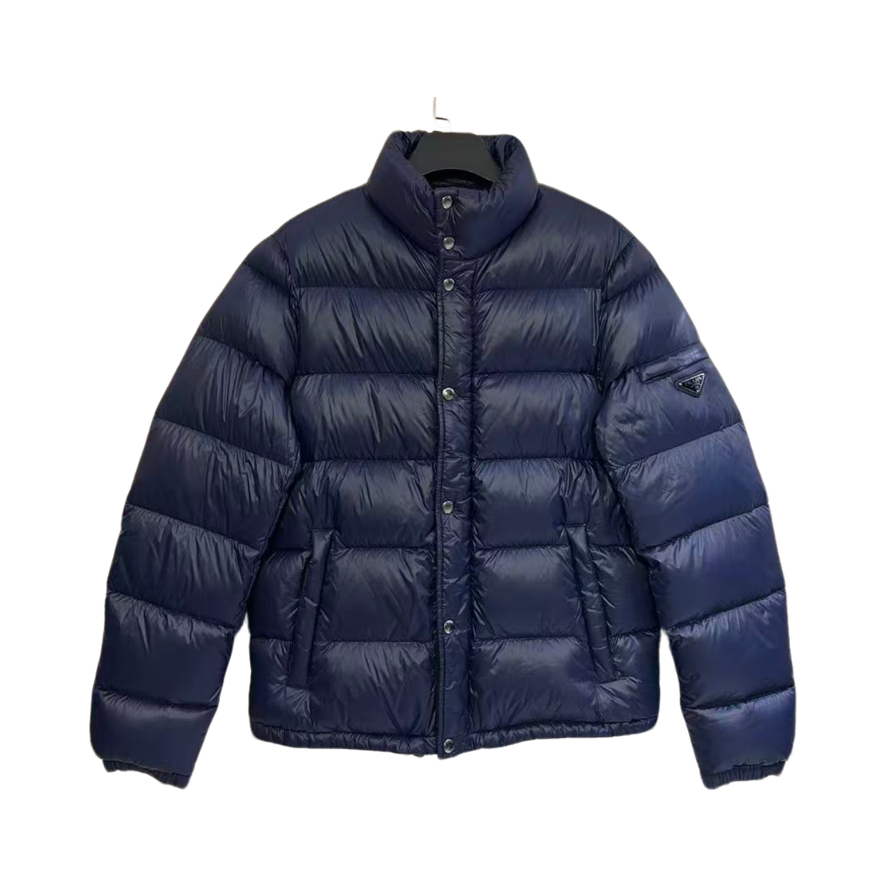 99新 Prada/普拉达 1201普拉达三角钢标黑武士羽绒服/50/99+1新