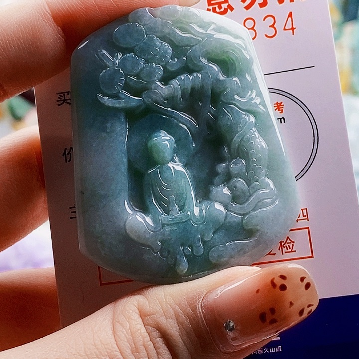 吊坠(不含链)未镶嵌翡翠