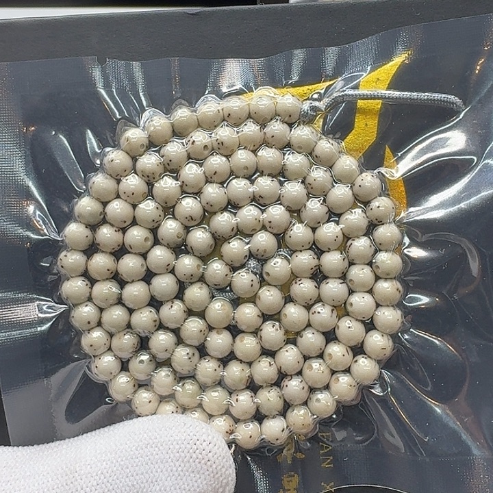 星月菩提吊坠6梵天冰白绿背通体6圆108一物一图