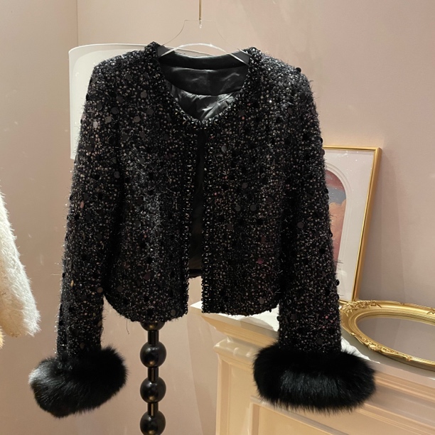 魅鹊 轻奢高定贵妇亮片编织粗花呢小香加绒短款外套