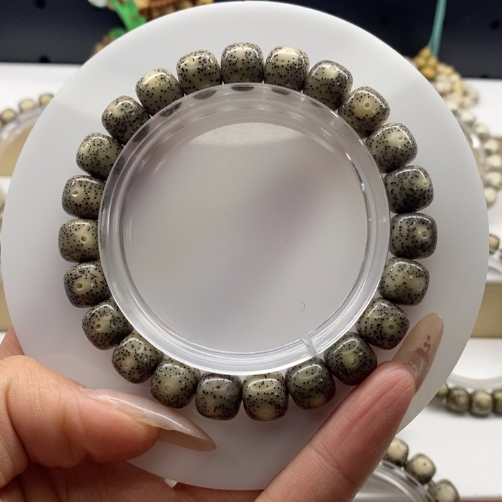 吊坠星月菩提10小细星