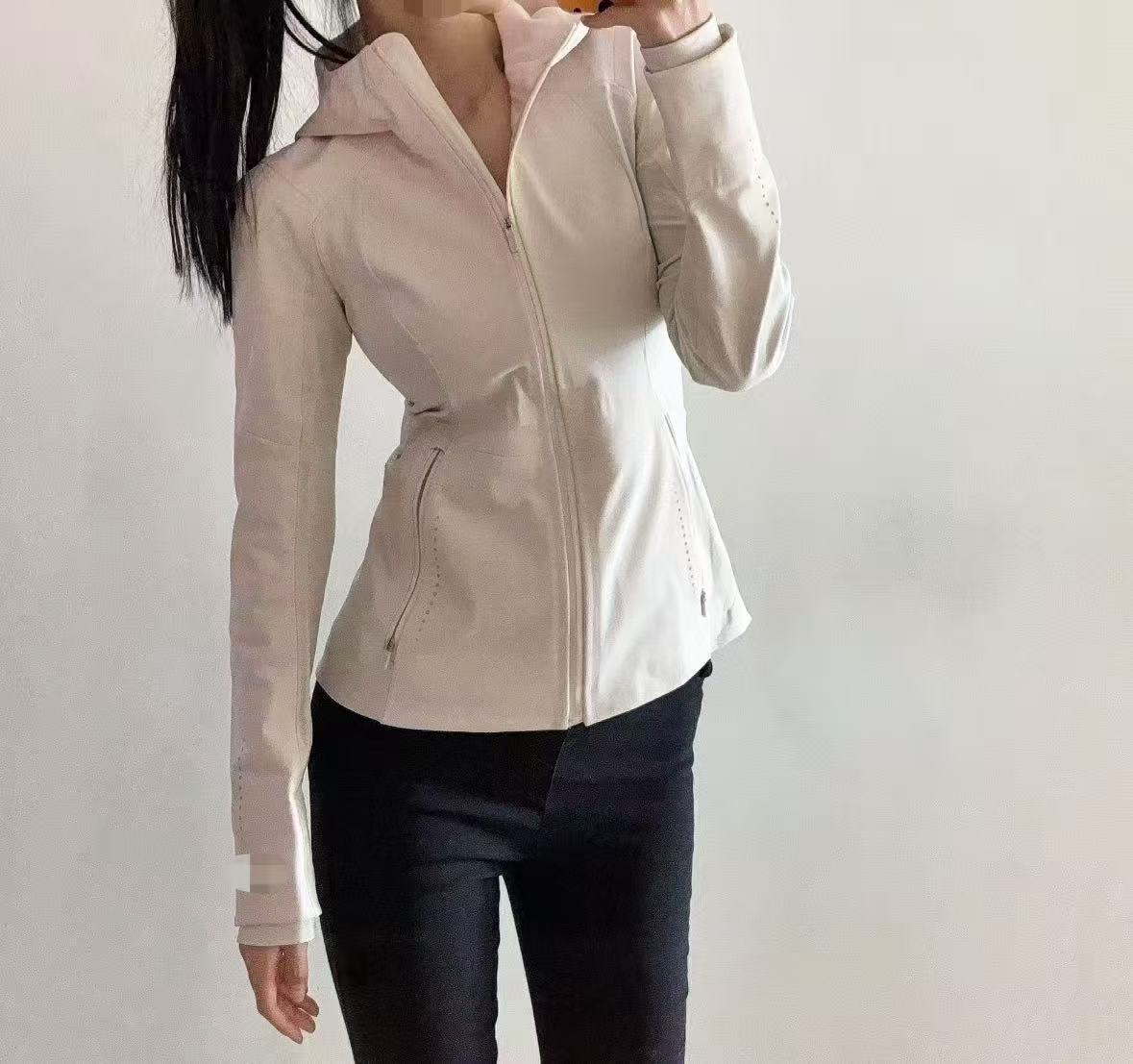 Lu家软壳Cross Chill波点防水修身百搭冲锋衣CF559