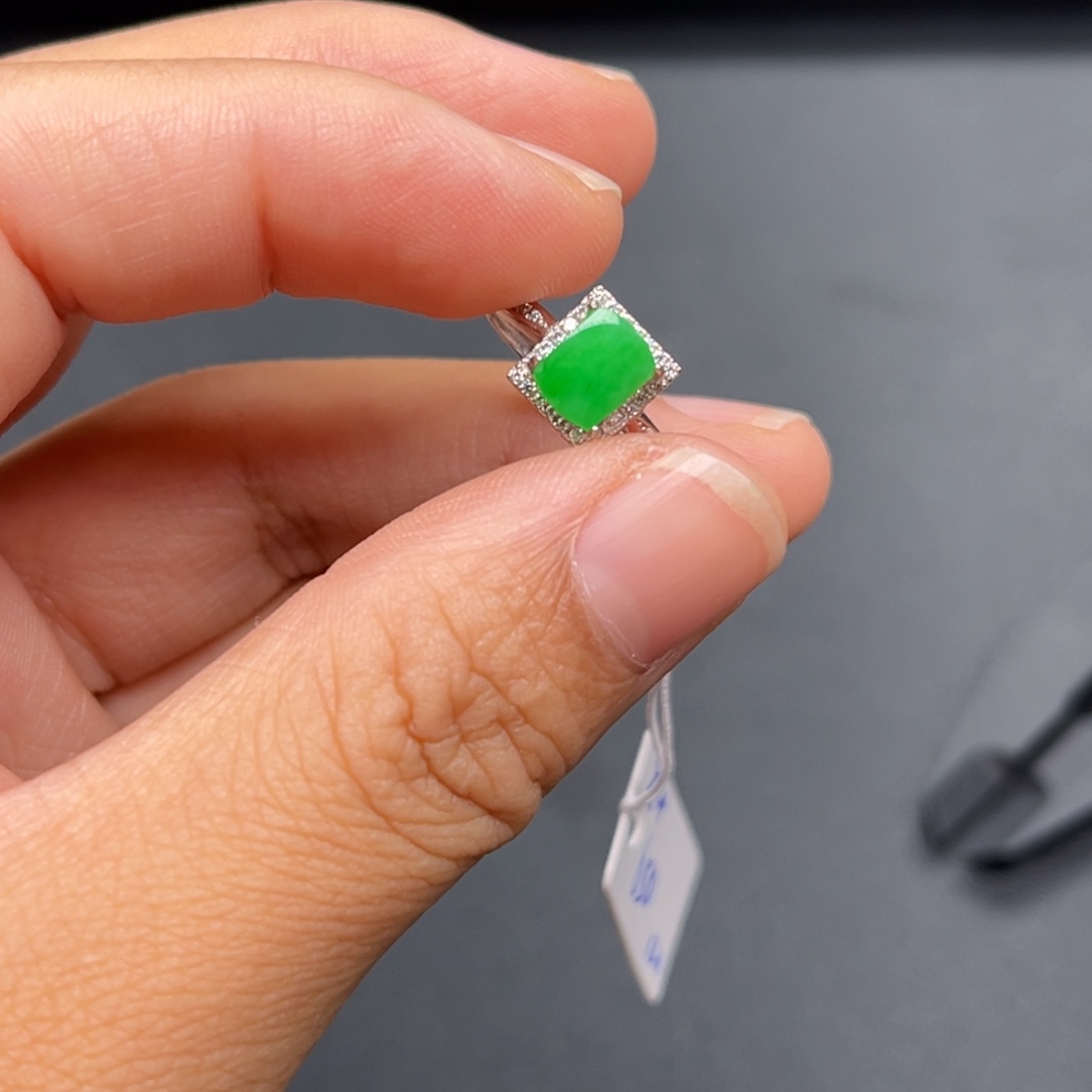 翡翠银S925镶嵌戒指