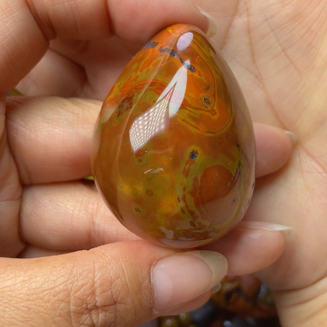 玛瑙/玉髓颈饰未镶嵌战国红