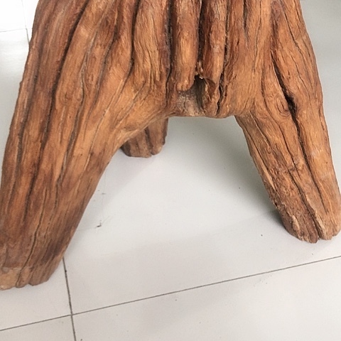 洞***翁其他榆木风化三足木橔