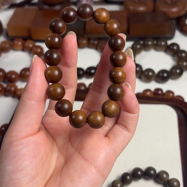 @***天檀香木1.2老山檀黑肉奶香奶甜