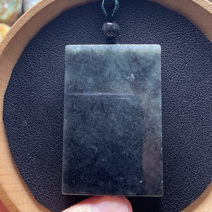 翡翠颈饰未镶嵌翡翠a货