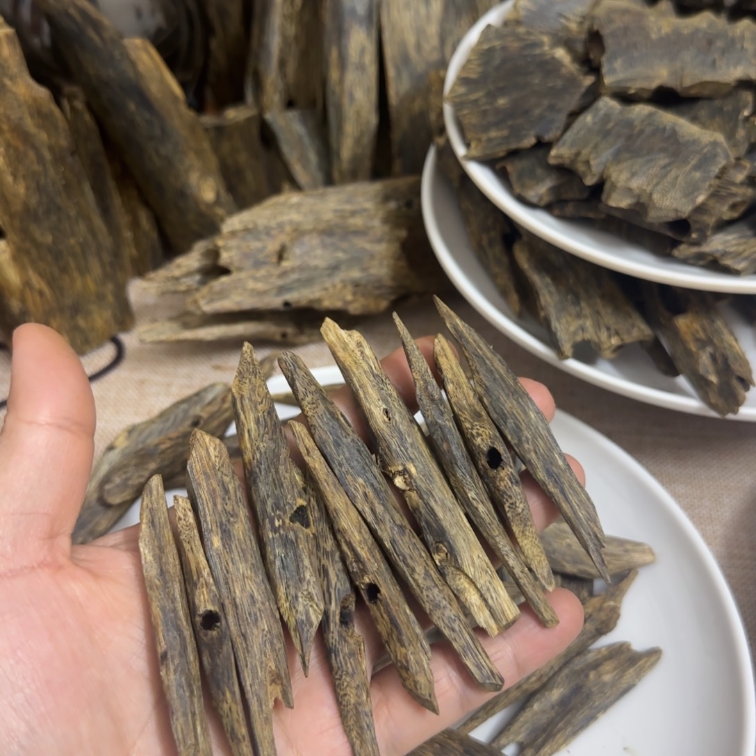 沉香沉香碎屑绿奇楠沉香熏香九份块料30克