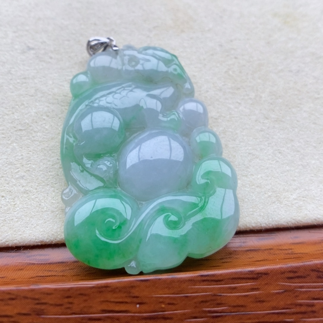 翡翠银S925镶嵌颈饰吊坠