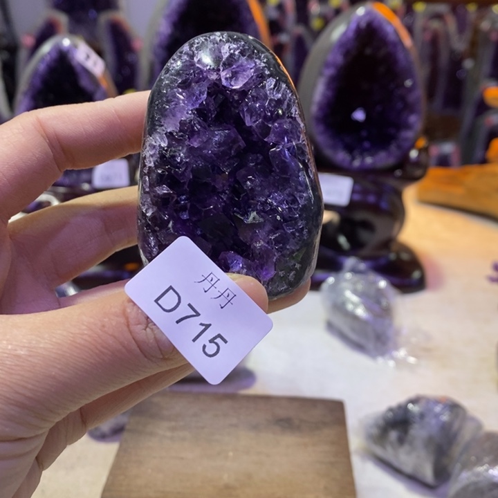 水晶摆件未镶嵌摆件