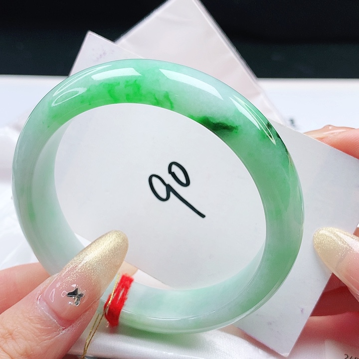 翡翠手镯未镶嵌57 正圈