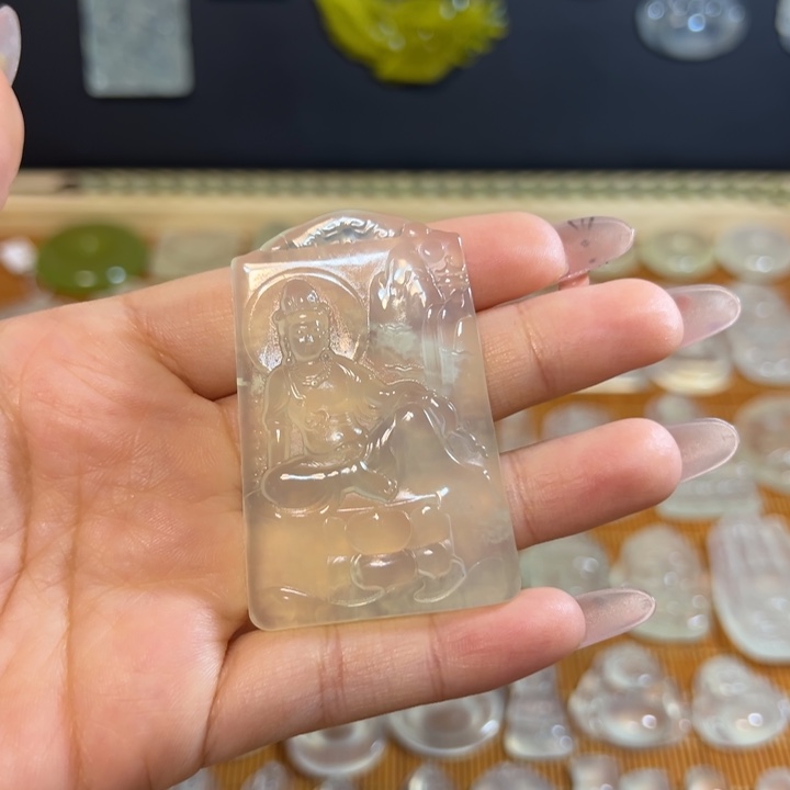岫玉未镶嵌岫玉白冰挂件自在观音