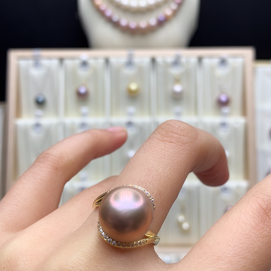 淡水珍珠合金颈饰