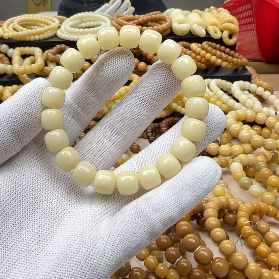 手串菩提根/象牙果10.11  5年 鬼工