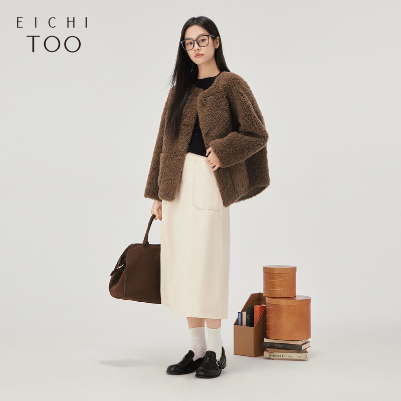 棕色羊剪毛皮毛一体外套